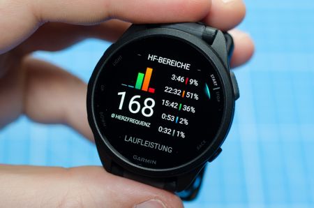 Heart rate zones review display on the watch