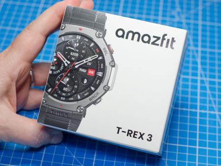 Amazfit T-Rex 3 in der Verpackung